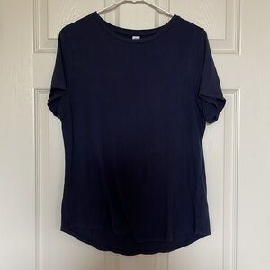 Old Navy Women's Luxe Short Sleeve Crew-Neck T-Shirt - Medium - Navy